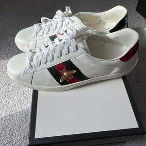 Men’s Gucci sneakers